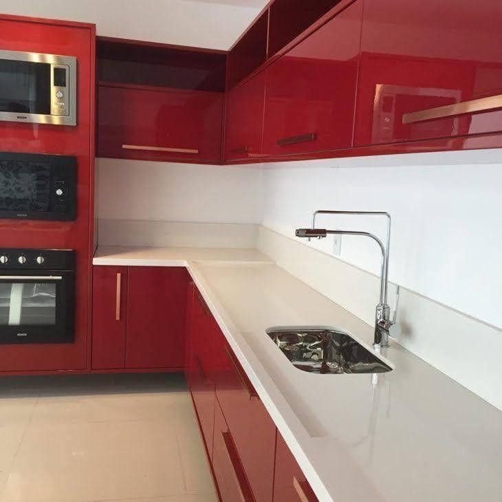 Кухня Красная 